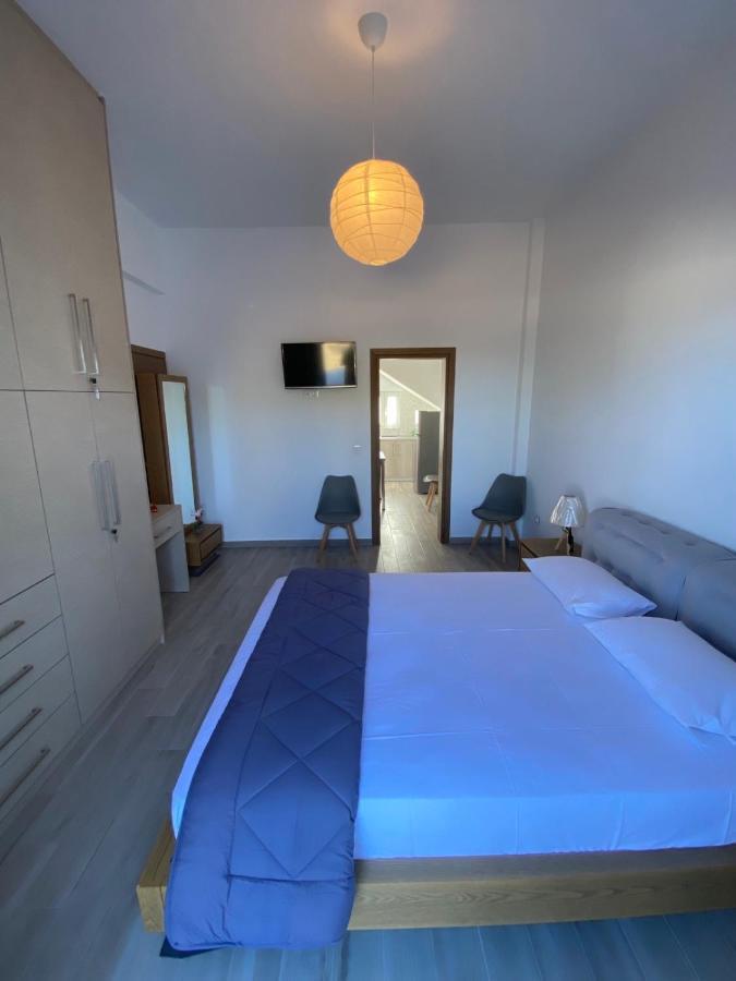 Ninemia Apartment Artemonas Buitenkant foto